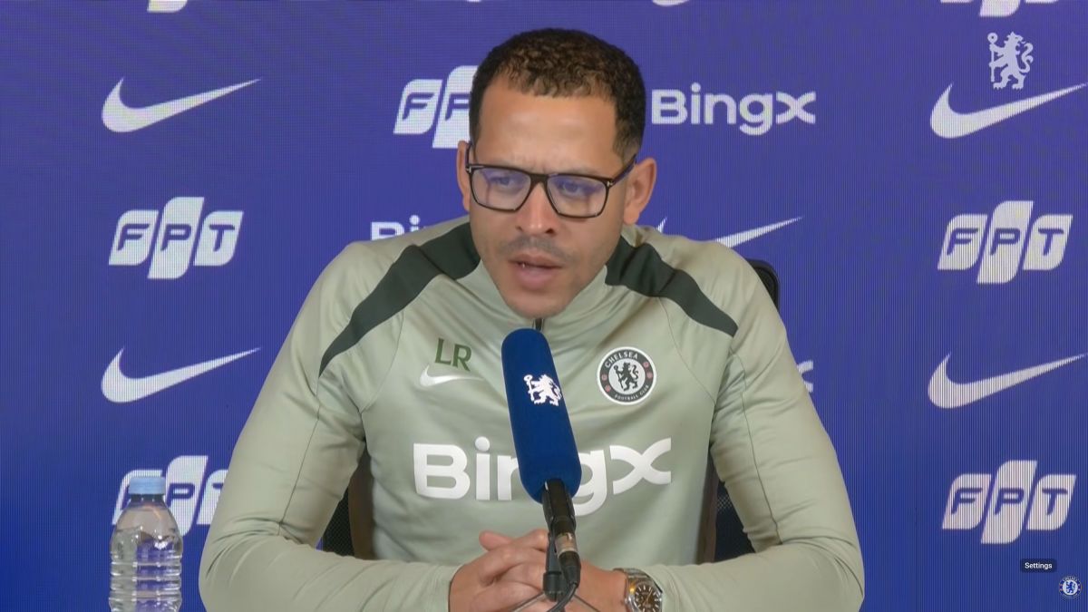 Liam Rosenior has emphasized the importance of defensive solidity following recent performances. "If you want to win games, you have to keep CLEAN SHEETS.”  "What disappointed me is the GOALS WE'VE CONCEDED."